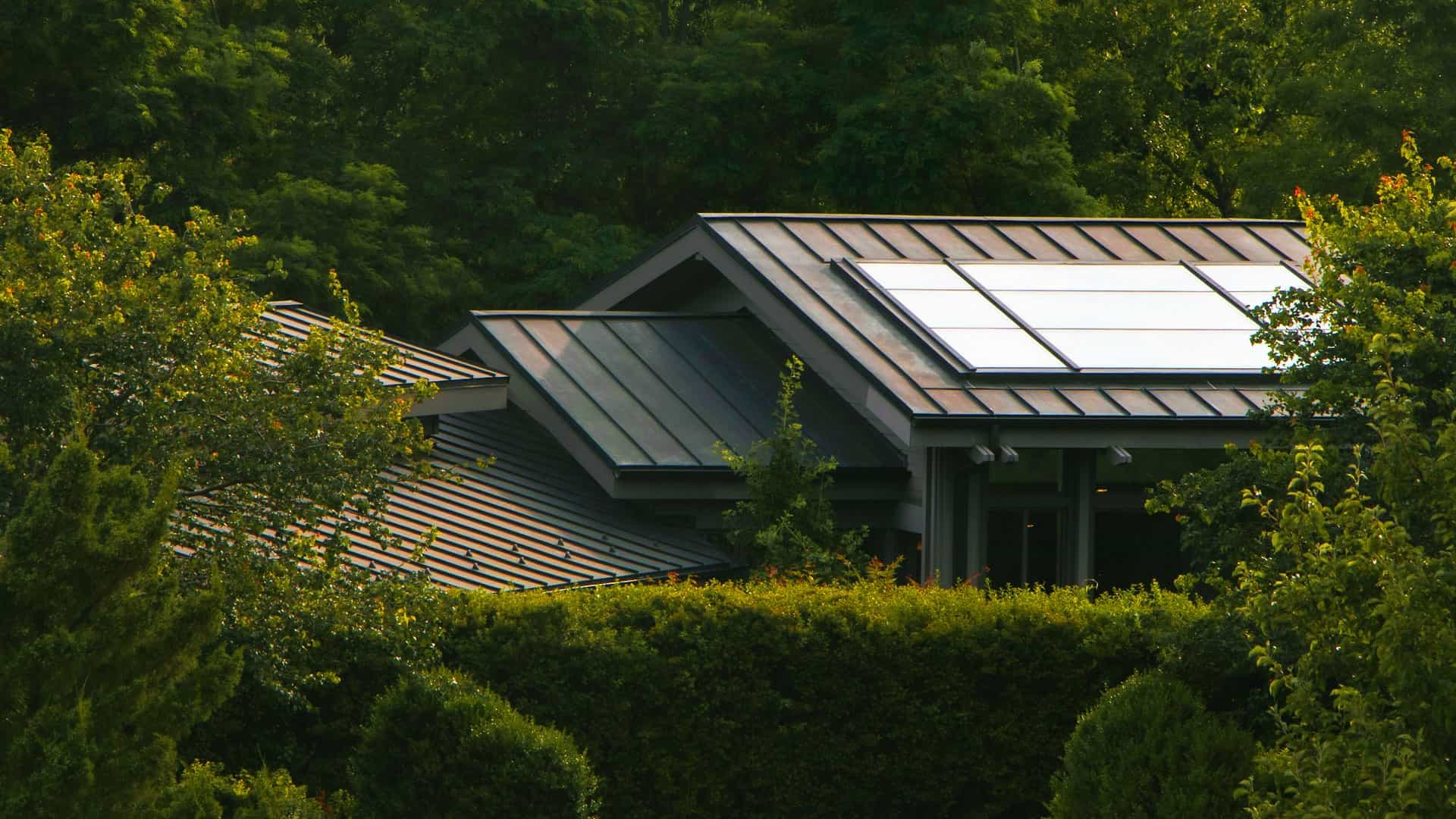 Top Benefits of Solar Power for Modern Eco-Friendly Homes